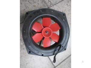 Used Roof fan Volkswagen Transporter Price € 145,20 Inclusive VAT offered by Autohandel P. Caron & Zoon B.V.