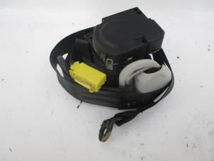 Used Seatbelt tensioner, right Volkswagen Transporter Price € 102,85 Inclusive VAT offered by Autohandel P. Caron & Zoon B.V.