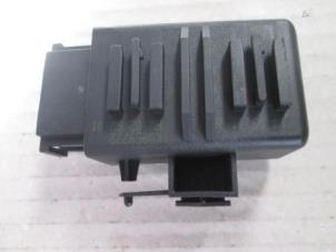 Used Seat heating switch Volkswagen Transporter Price € 36,30 Inclusive VAT offered by Autohandel P. Caron & Zoon B.V.