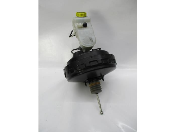 Usados Servofreno Volkswagen Transporter Precio € 181,50 IVA incluido ofrecido por Autohandel P. Caron & Zoon B.V.