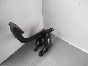 Used Brake pedal Volkswagen Crafter Price € 18,15 Inclusive VAT offered by Autohandel P. Caron & Zoon B.V.