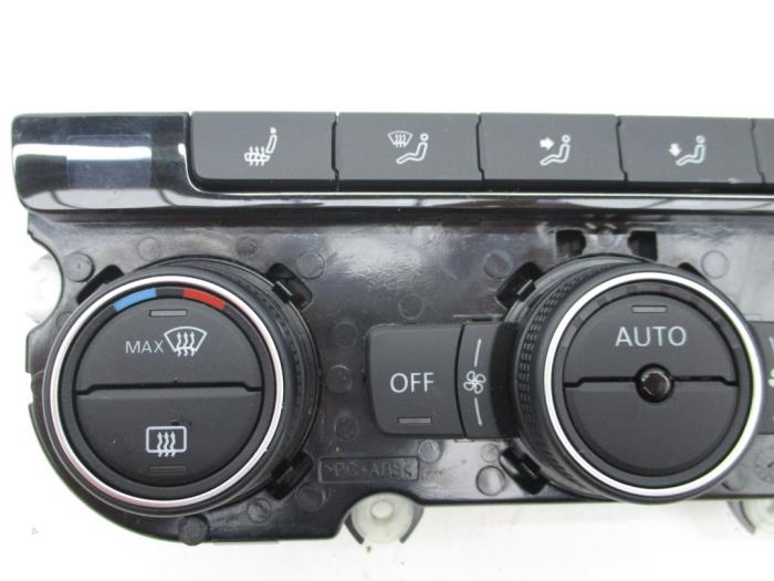 Heater control panel from a Volkswagen Caddy 2014