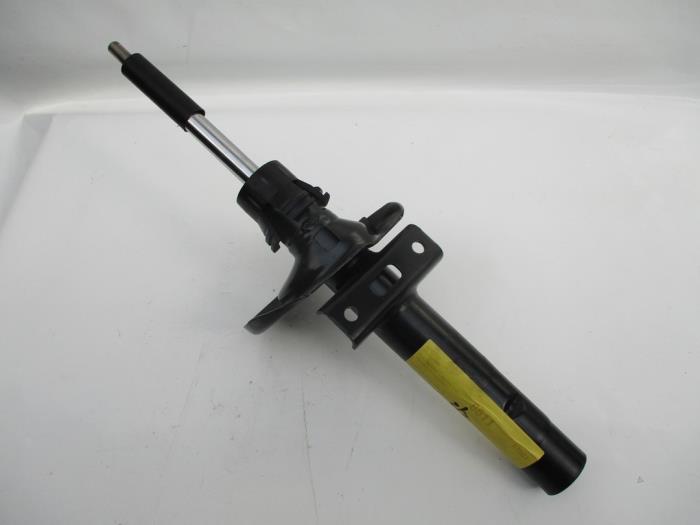 Fronts shock absorber, left from a Volkswagen Sharan 2010