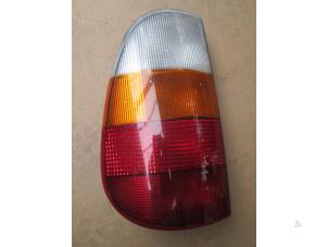 Used Taillight lens, right Volkswagen Caddy II (9K9A) 1.9 SDI Price € 36,30 Inclusive VAT offered by Autohandel P. Caron & Zoon B.V.