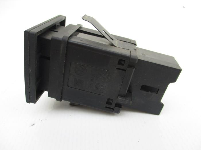 Controlled-slip differential switch from a Volkswagen Transporter 2006