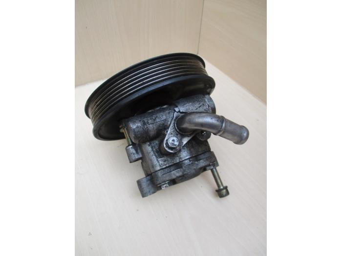 Usagé Pompe de direction Volkswagen LT Prix € 181,50 Prix TTC proposé par Autohandel P. Caron & Zoon B.V.