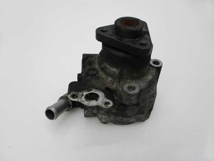 Usagé Pompe de direction Volkswagen Transporter Prix € 211,75 Prix TTC proposé par Autohandel P. Caron & Zoon B.V.