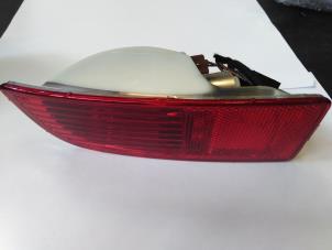 New Rear fog light Volkswagen Crafter 2.5 TDI 30/32/35 Price € 30,25 Inclusive VAT offered by Autohandel P. Caron & Zoon B.V.