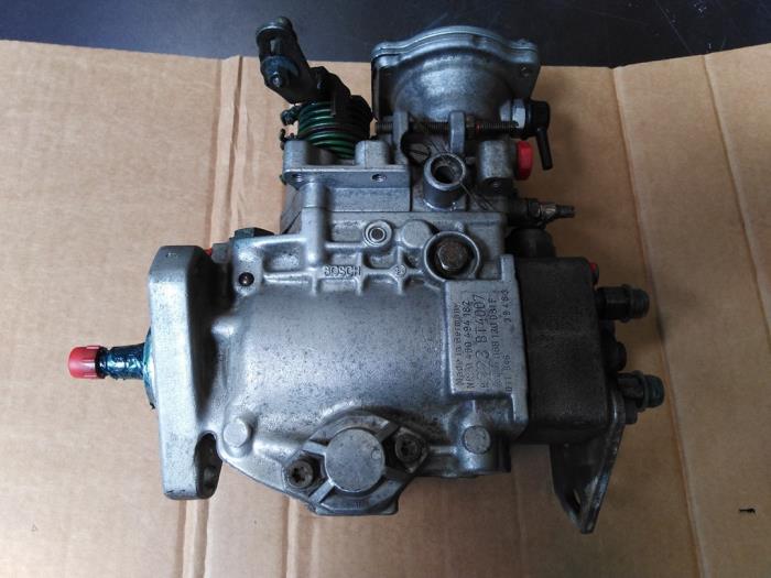 Révisé Pompe d'injection Volkswagen Transporter T3 1.6 TD Syncro Prix € 417,45 Prix TTC proposé par Autohandel P. Caron & Zoon B.V.