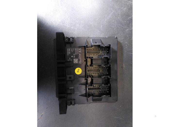 Usagé Ordinateur de bord Volkswagen Caddy Combi IV 1.2 TSI 16V Prix € 181,50 Prix TTC proposé par Autohandel P. Caron & Zoon B.V.