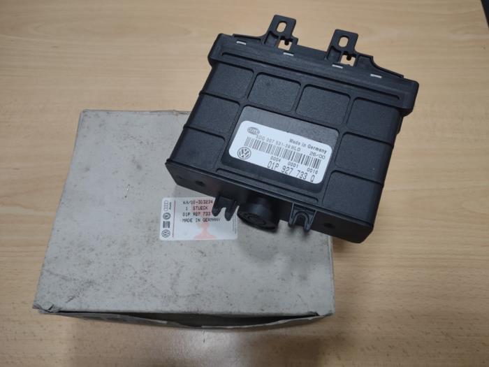 New Automatic gearbox computer Volkswagen Transporter T4 2.5i Price € 786,50 Inclusive VAT offered by Autohandel P. Caron & Zoon B.V.