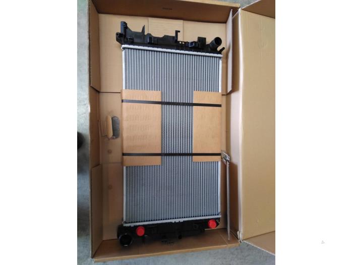 Neue Kühler Volkswagen Crafter 2.5 TDI 30/32/35/46/50 Preis € 180,90 Mit Mehrwertsteuer angeboten von Autohandel P. Caron & Zoon B.V.