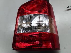 New Taillight lens, right Volkswagen Transporter T5 2.0 TDI BlueMotion Price € 42,35 Inclusive VAT offered by Autohandel P. Caron & Zoon B.V.