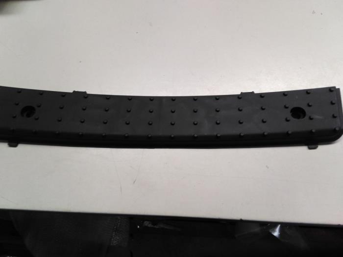 Volkswagen Crafter Front bumper, central components stock