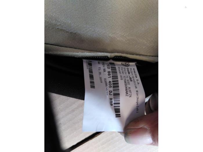 Sätesklädsel, vänster från en Volkswagen Transporter T6 2.0 TDI 150 4Motion 2023