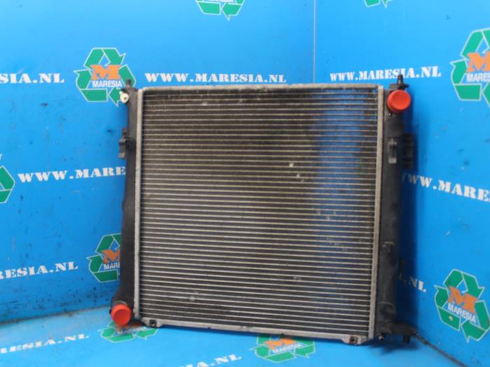 Usagé Radiateur Hyundai i30 Crosswagon (WWH) 1.6 CRDi 16V VGT HP Prix € 57,75 Règlement à la marge proposé par Maresia Auto Recycling B.V.
