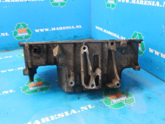 Gebrauchte Ölwanne Opel Astra H GTC (L08) 1.9 CDTi 120 Preis € 52,50 Margenregelung angeboten von Maresia Auto Recycling B.V.