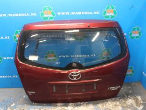 Used Tailgate Toyota Corolla Verso (R10/11) 1.8 16V VVT-i Price € 210,00 Margin scheme offered by Maresia Auto Recycling B.V.