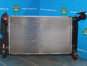 Usagé Radiateur d'eau Toyota Corolla (E12) 1.6 16V VVT-i Prix € 57,75 Règlement à la marge proposé par Maresia Auto Recycling B.V.