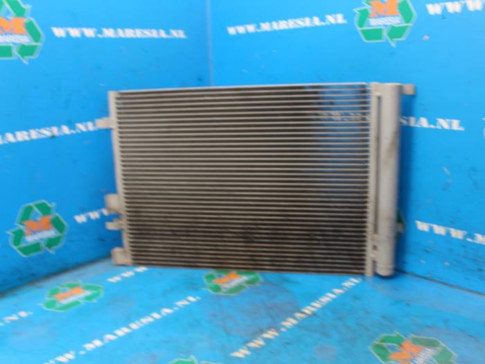 Air conditioning radiator from a Hyundai i20 1.4i 16V 2011
