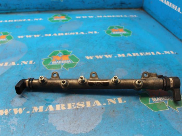Usagé Système d'injection BMW 3 serie (E46/4) 320d 16V Prix € 57,75 Règlement à la marge proposé par Maresia Auto Recycling B.V.