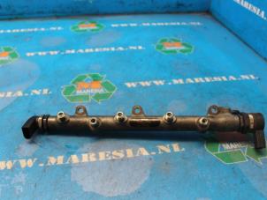 Used Fuel injector nozzle BMW 3 serie (E46/4) 320d 16V Price € 57,75 Margin scheme offered by Maresia Auto Recycling B.V.
