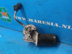 Used Front wiper motor Hyundai Matrix 1.6 16V Price € 31,50 Margin scheme offered by Maresia Auto Recycling B.V.