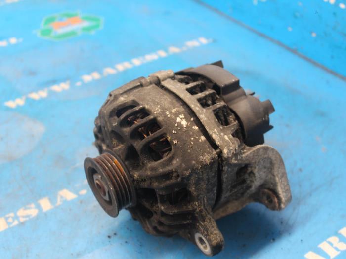 Used Dynamo Nissan Note (E11) 1.4 16V Price € 21,00 Margin scheme offered by Maresia Auto Recycling B.V.