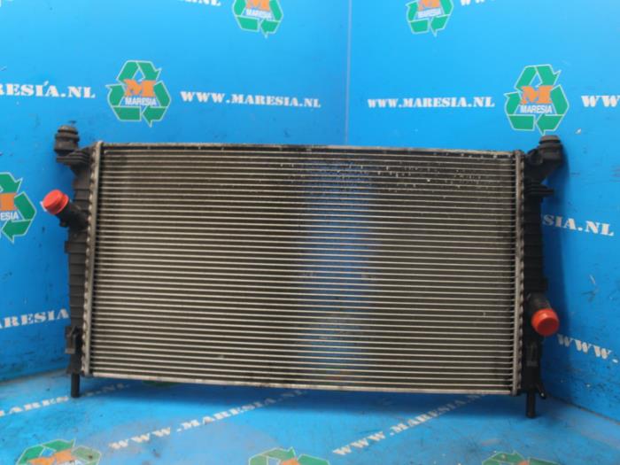 Usagé Radiateur Ford C-Max Prix € 42,00 Règlement à la marge proposé par Maresia Auto Recycling B.V.