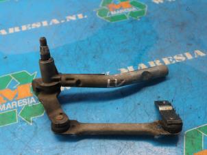 Used Wiper mechanism Ford S-Max (GBW) 2.0 TDCi 16V 140 Price € 31,50 Margin scheme offered by Maresia Auto Recycling B.V.