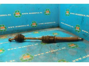 Usagé Arbre de transmission avant droit Mazda 2 (NB/NC/ND/NE) 1.4 16V Prix € 42,00 Règlement à la marge proposé par Maresia Auto Recycling B.V.