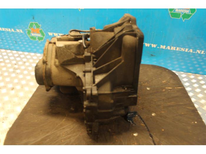 Getriebe van een Mazda 2 (NB/NC/ND/NE) 1.4 CiTD 2006