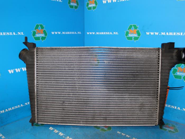 Usagé Echangeur air (Intercooler) Saab 9-5 (YS3E) 2.3 Turbo 16V Aero TS Prix € 105,00 Règlement à la marge proposé par Maresia Auto Recycling B.V.