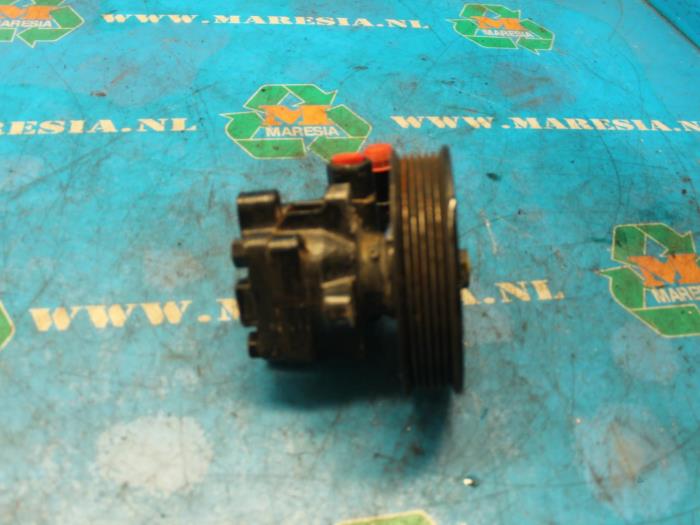 Usagé Pompe de direction Chevrolet Epica 2.0 24V Prix € 68,25 Règlement à la marge proposé par Maresia Auto Recycling B.V.