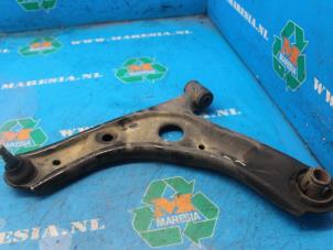 Used Front lower wishbone, left Peugeot 108 1.2 VTi 12V Price € 52,50 Margin scheme offered by Maresia Auto Recycling B.V.