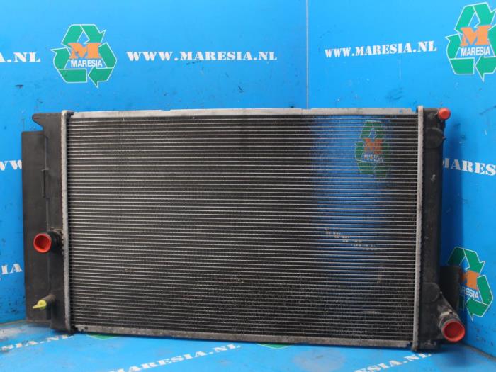 Usagé Radiateur Toyota Auris (E15) 1.6 Dual VVT-i 16V Prix € 52,50 Règlement à la marge proposé par Maresia Auto Recycling B.V.