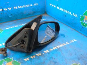 Used Wing mirror, right Nissan Almera (N16) 1.5 16V Price € 42,00 Margin scheme offered by Maresia Auto Recycling B.V.
