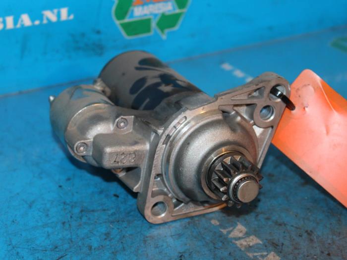 Begagnade Startmotor Volkswagen Passat (3C2) 1.6 TDI 16V Bluemotion Pris € 78,75 Marginaltabell erbjuds av Maresia Auto Recycling B.V.