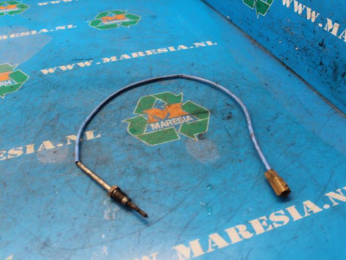 Begagnade Partikelfiltersensor Renault Kangoo Express (FW) 1.5 dCi 75 FAP Pris € 52,50 Marginaltabell erbjuds av Maresia Auto Recycling B.V.