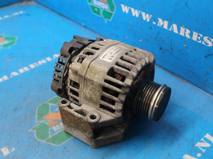 Begagnade Dynamo Opel Corsa Pris € 26,25 Marginaltabell erbjuds av Maresia Auto Recycling B.V.
