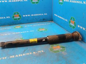 Used Rear shock absorber, right Opel Karl 1.0 12V Price € 26,25 Margin scheme offered by Maresia Auto Recycling B.V.