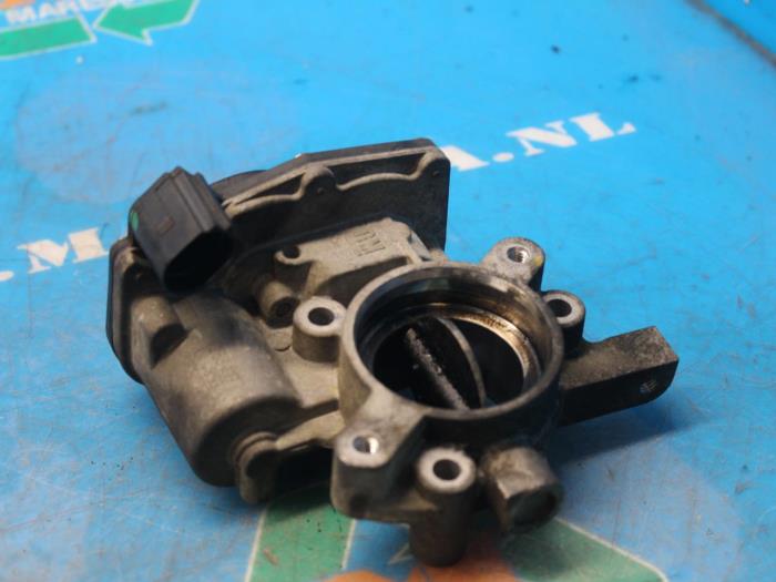 Gebrauchte Drosselklappengehäuse Opel Corsa D Preis € 26,25 Margenregelung angeboten von Maresia Auto Recycling B.V.