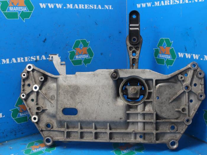 Usagé Faux châssis Skoda Octavia Combi (1Z5) 2.0 FSI 16V Prix € 78,75 Règlement à la marge proposé par Maresia Auto Recycling B.V.