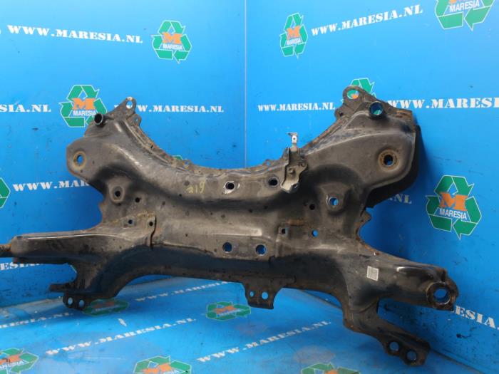 Used Subframe Toyota Verso 1.6 16V VVT-i Price € 78,75 Margin scheme offered by Maresia Auto Recycling B.V.