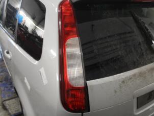 Używane Tylne swiatlo pozycyjne lewe Ford C-Max Cena € 31,50 Procedura marży oferowane przez Maresia Auto Recycling B.V.