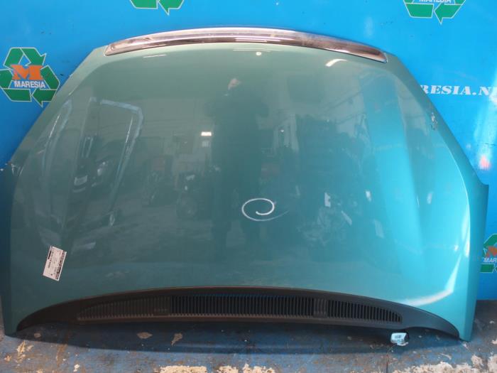 Używane Maska Ford C-Max Cena € 105,00 Procedura marży oferowane przez Maresia Auto Recycling B.V.