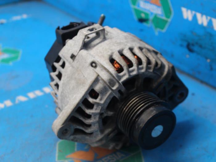 Begagnade Dynamo Kia Rio III (UB) 1.4 CVVT 16V Pris € 25,20 Marginaltabell erbjuds av Maresia Auto Recycling B.V.