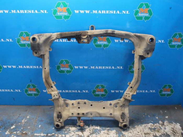 Usados Subchasis Kia Ceed Precio € 157,50 Norma de margen ofrecido por Maresia Auto Recycling B.V.