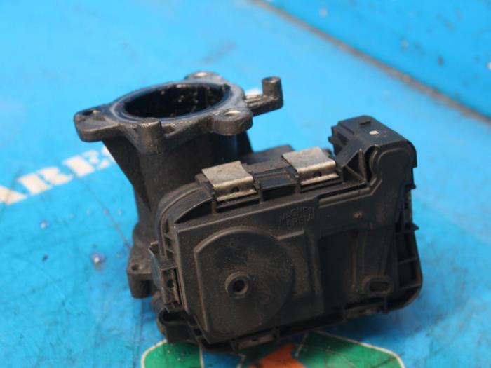 Usagé Boitier papillon Fiat Doblo Cargo (263) 1.3 MJ 16V DPF Euro 5 Prix € 68,25 Règlement à la marge proposé par Maresia Auto Recycling B.V.