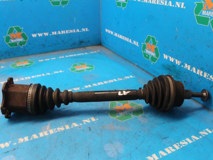 Gebrauchte Antriebswelle links vorne Audi RS 6 (C5) RS6 4.2 V8 40V Biturbo Preis € 157,50 Margenregelung angeboten von Maresia Auto Recycling B.V.